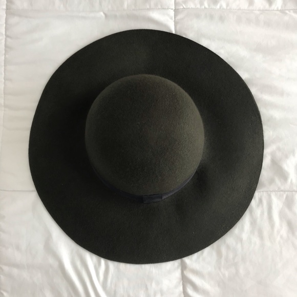 Joe Fresh Accessories - Green 100% Wool Wide Brim Hat - NWOT